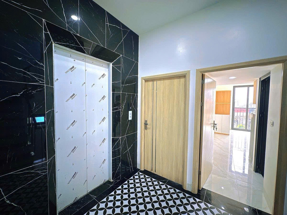 Bán tòa chung cư mini cao cấp phố Hoàng Đạo Thành - Ô tô đỗ cửa 80m x 8 tầng 22 phòng khép kín