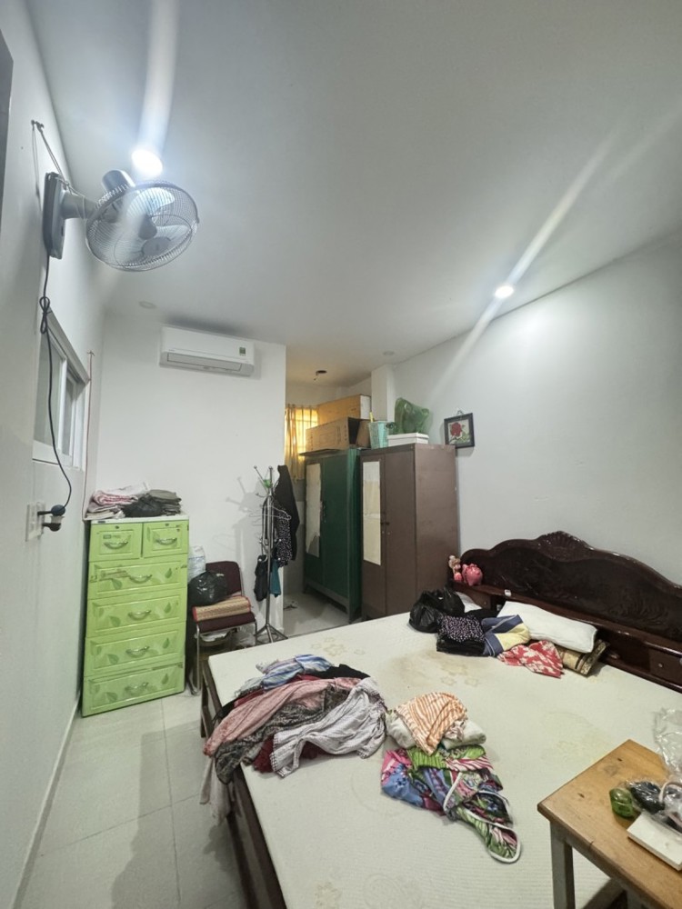 Bán nhà 4 tầng, 4PN, đường Số 22, Tăng Nhơn Phú B, Q.9, TP HCM. DT 53m2, SH, 6.9 tỷ