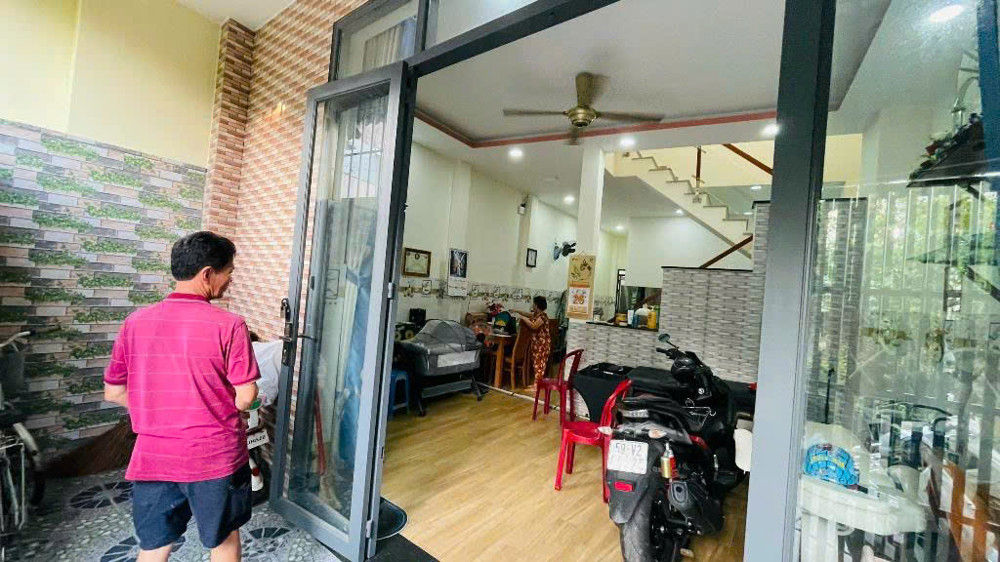 NHÀ HXH ĐƯỜNG 551 LÊ VĂN KHƯƠNG QUẬN 12 -65M2 - GIÁ CHỈ 4,4 TỶ