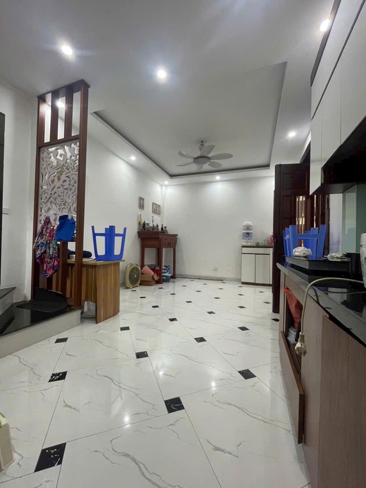Em Hiếu tiếp tục lên cho anh chị siêu phẩm nhà 5 tầng tại Vân Canh với mức giá bình dân kh ngờ