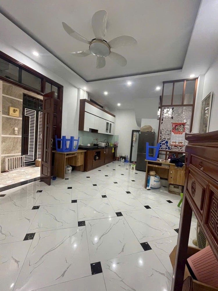 Em Hiếu tiếp tục lên cho anh chị siêu phẩm nhà 5 tầng tại Vân Canh với mức giá bình dân kh ngờ