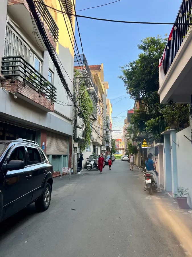 BÁN NHÀ NGÔ QUYỀN- HÀ ĐÔNG 40MX4 TẦNG  Ô TÔ TRÁNH - FULL NỘI THẤT ĐẸP 10.86 TỶ