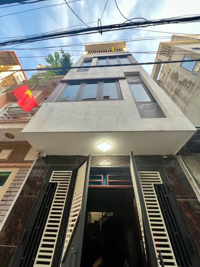 BÁN NHÀ NGÔ QUYỀN- HÀ ĐÔNG 40MX4 TẦNG  Ô TÔ TRÁNH - FULL NỘI THẤT ĐẸP 10.86 TỶ