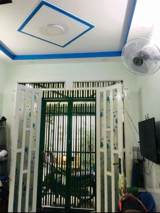 Nhà bán hẻm xe hơi 6m C 2 Phạm Hùng, Giá 1.79 tỷ
