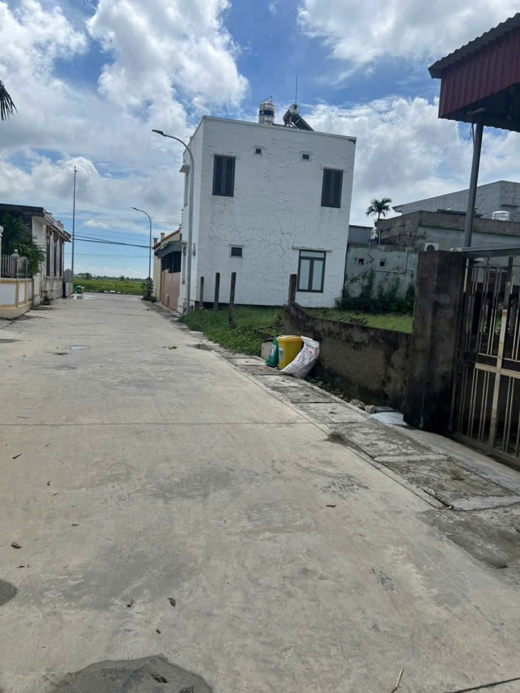 SIÊU PHẨM F0 – LÔ ĐẤT ĐẸP HÒA NHẤT, KIẾN HƯNG – Ô TÔ VÀO TẬN NHÀ – GIÁ CHỈ 1,X TỶ – ZALO 0567 222