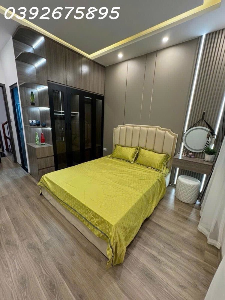 Bán nhà Phố Xốm 50m2, 5 tầng, ô tô tránh, ngõ thông, nhà mới ở ngay