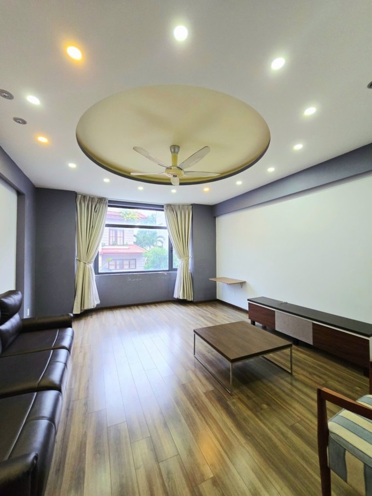 Bán nhà 4 tầng, đường Số 13, Cát Lái, TP HCM. DT  5x21m, 105m2, 4PN, SH, giá 11.4 tỷ 