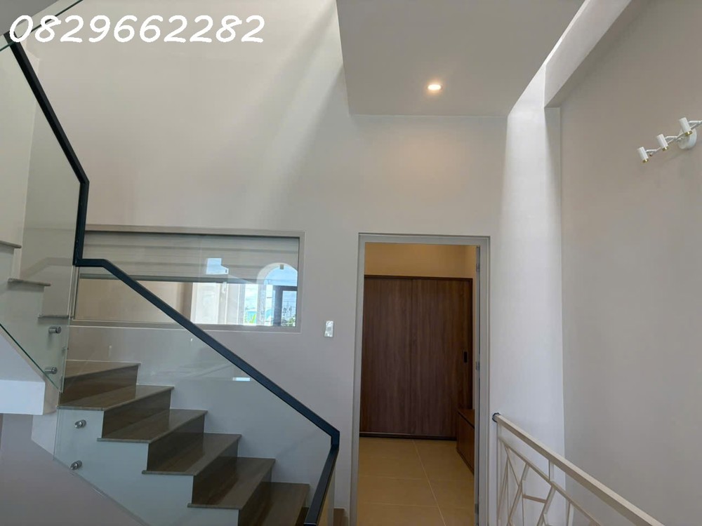 Bán Nhà Mới 100% 1 trệt 2 lầu tại Sa Đéc, tiện ích gần chợ, siêu thị, trường học