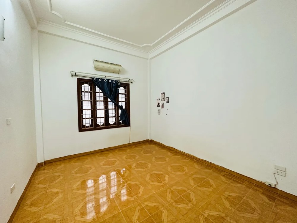 BÁN NHÀ ĐẸP Ô TÔ ĐỖ CỬA Phố Khương Trung 60m2  4 Tầng,13.6 Tỷ Thanh Xuân Hà Nội