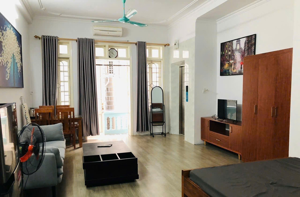 BA ĐÌNH 6 T -THANG MÁY ĐẸP HIẾM - CHO TÂY THUÊ 30 TRIỆU 1 THÁNG - NGÕ THÔNG 59m, 6 T, MT: 5.7m