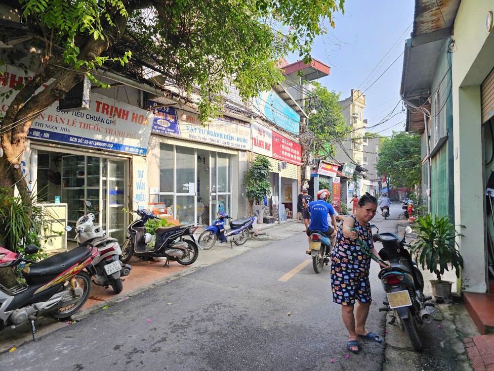 Chính chủ bán nhà mặt hố Thuý Lĩnh Lĩnh Nam, Hoàng Mai