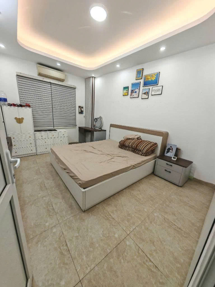 Bán nhà  Tây Tựu, Bắc Từ Liêm, 2,35 tỷ, 96m2, 3PN khách bếp view đẹp, cho thuê 12tr/th