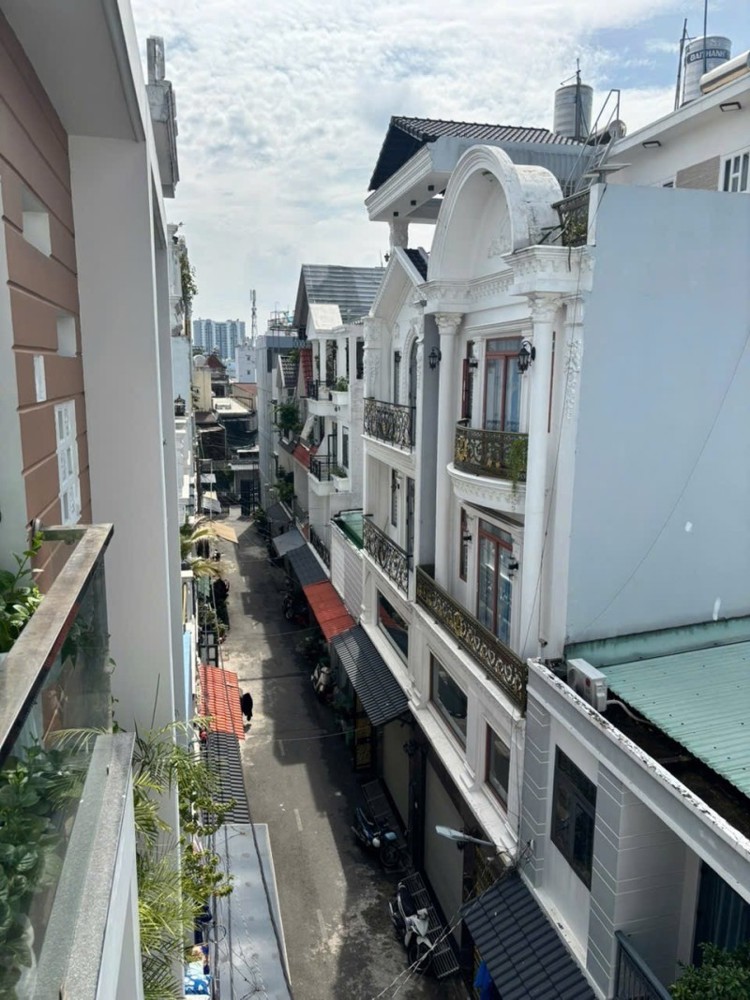 Nhà 5Tầng Hiện Đại Ngang Khủng 7,5M Khu Phân Lô Oto Ngủ Nhà Nhỉnh 6Tỷ