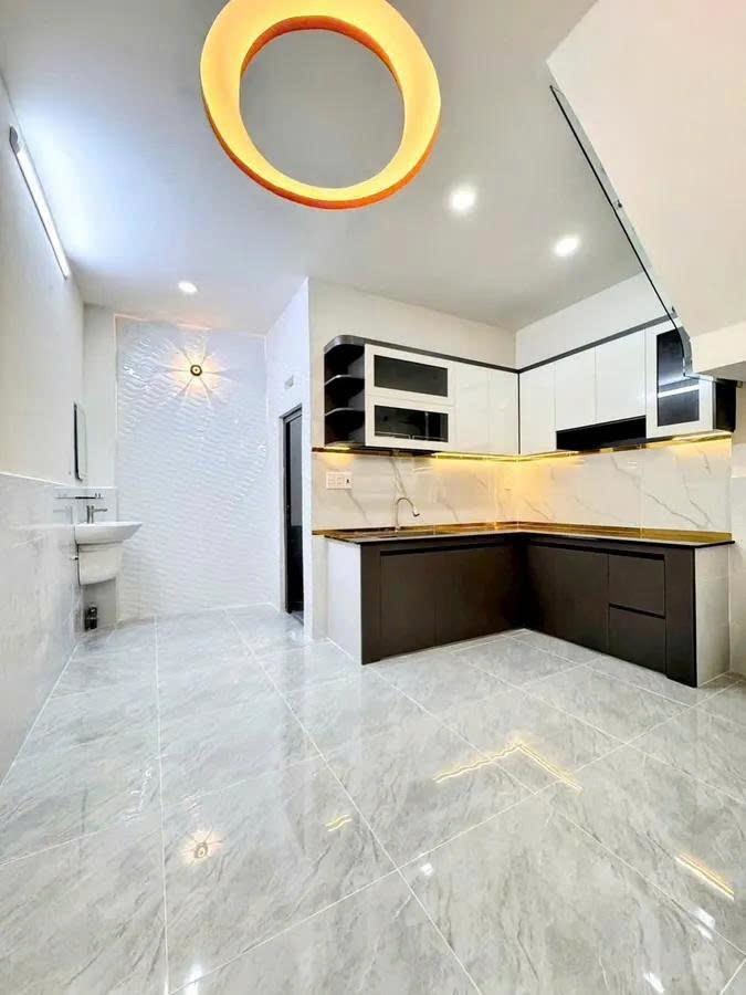 BÁN NHÀ - BÌNH TÂN - SÁT TÂN PHÚ - HXH - 4 X 10 M - 2TẦNG - NHỈNH 4 TỶ