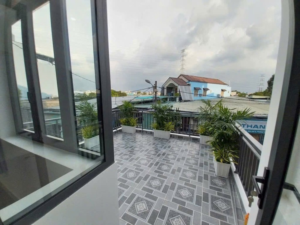 Nhà Vuông SHR 3 tầng 82m2 – Tân Chánh Hiệp 10 Quận 12