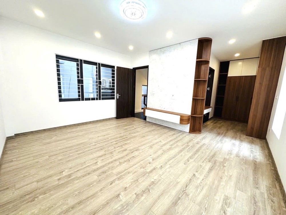 NHÀ ĐỘC - HIẾM – GIÁ HỢP LÝ – NHÀ XÂY MỚI - TÂY HỒ - QUÁ HOT - DẪN LÀ CHỐT_5 TẦNG – 72M2 - 11,5 TỶ