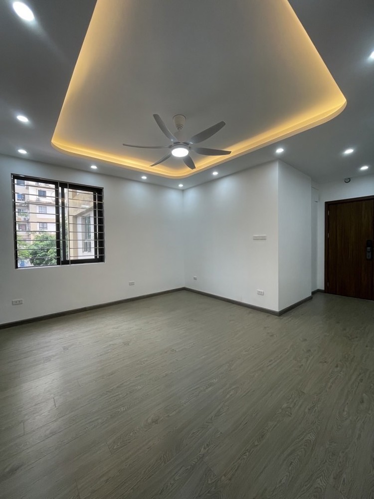 CHUNG CƯ CẦU GIẤY DT 75M 3 NGỦ 2 WC NHÀ ĐẸP GIÁ 6,15 TỶ