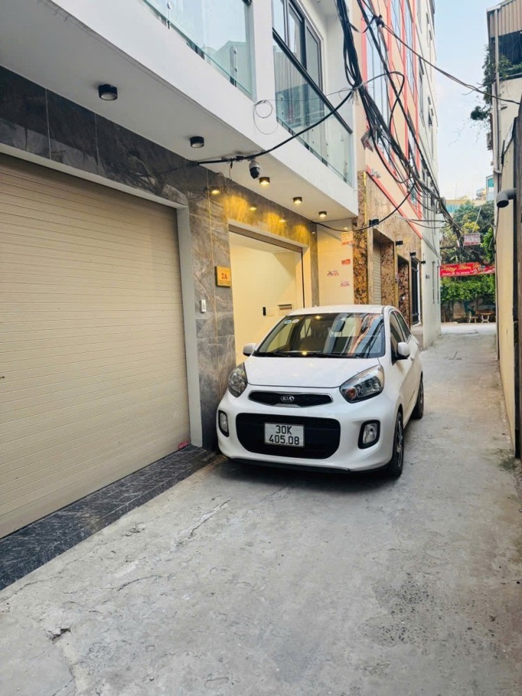 NHÀ MỚI ĐẸP FULL NỘI THẤT Phố Nguyễn Văn Linh 40m2 X 6 Tầng MT 3.8m, 9.6 tỷ Long Biên