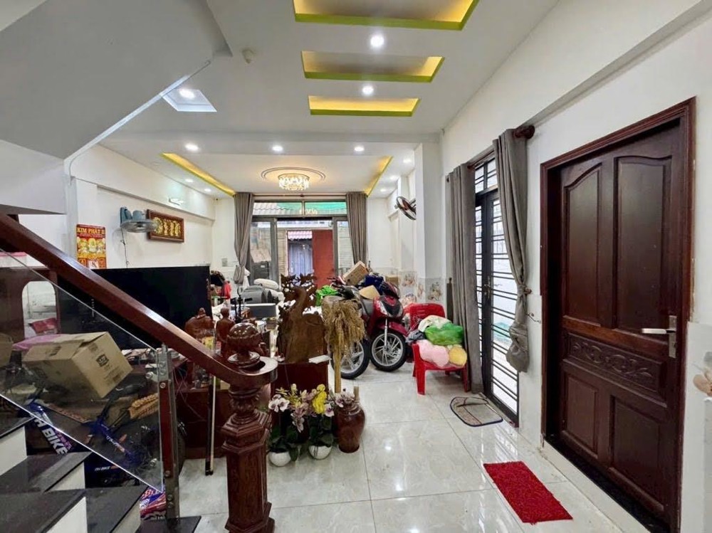 Bán nhà Gò Vấp Quang Trung, Hẻm xe hơi, Gần Vincom, 61M², 4Pn, nở hậu, 5.78 tỷ TL