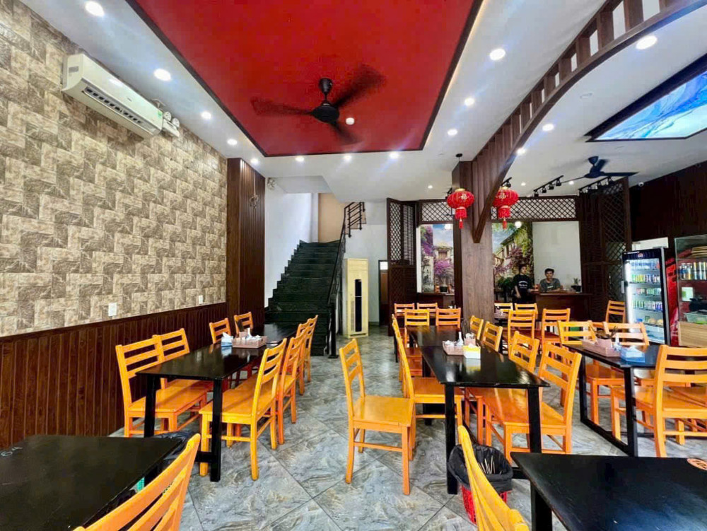 bán căn góc 3 mặt tiền gần biển nha trang – 4 tầng có thang máy, cho thuê 70tr/tháng

siêu vị trí