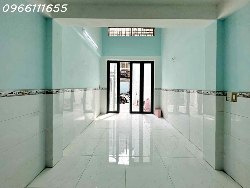 BÁN NHÀ CÁCH MẠNG THÁNG 8  - P10 - KHU VIP HIẾM Q3 - DT 43M2- HẺM 5.2M Ô TÔ THÔNG - 43M2. MT 158