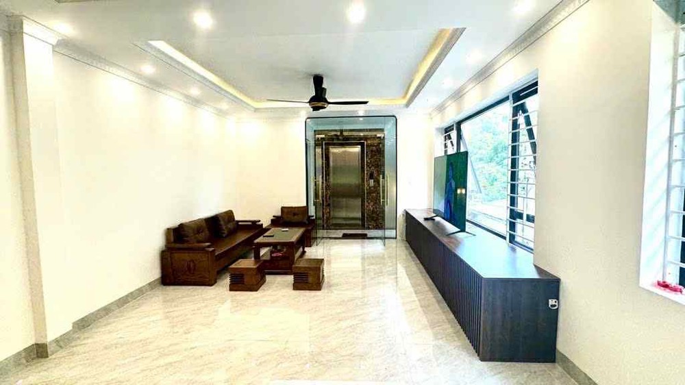 1x TỶ Á HẬU THẠCH BÀN 60m2 x6 TẦNG THANG MÁY-LÔ GÓC-GARA Ô TÔ - FULL NỘI THẤT-VỊ TRÍ TRUNG TÂM