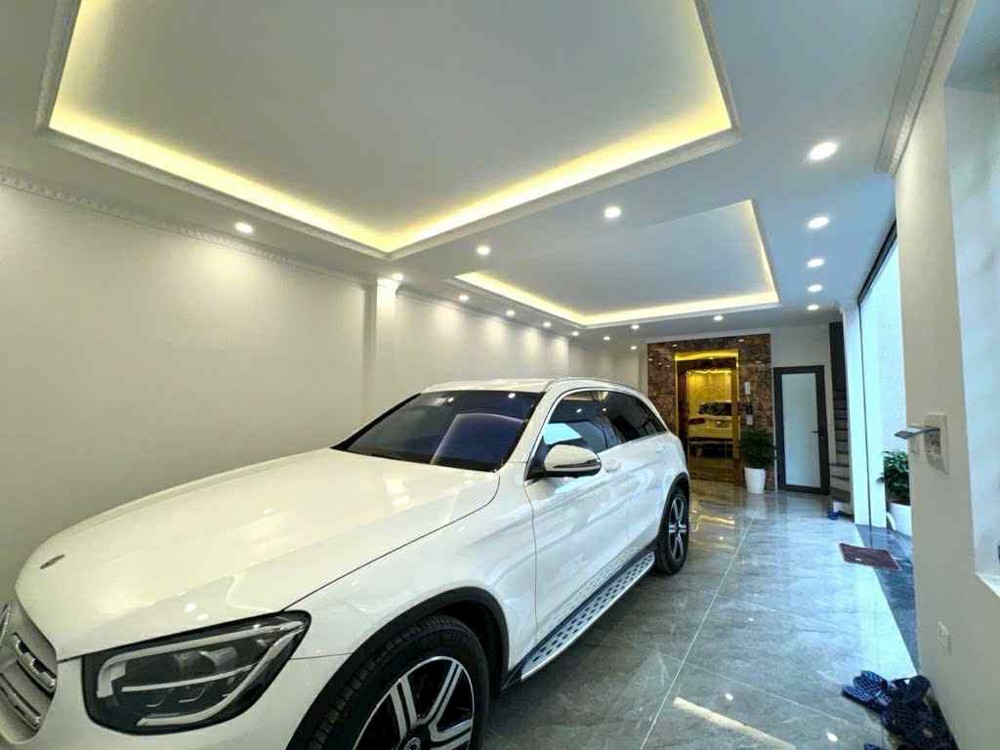 1x TỶ Á HẬU THẠCH BÀN 60m2 x6 TẦNG THANG MÁY-LÔ GÓC-GARA Ô TÔ - FULL NỘI THẤT-VỊ TRÍ TRUNG TÂM