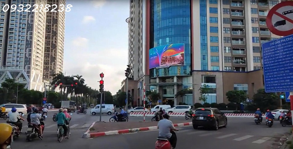 BÁN TÒA NHÀ VĂN PHÒNG MẶT PHỐ 6 LÀN – MẶT TIỀN 16M – VỊ TRÍ VÀNG KINH DOANH
