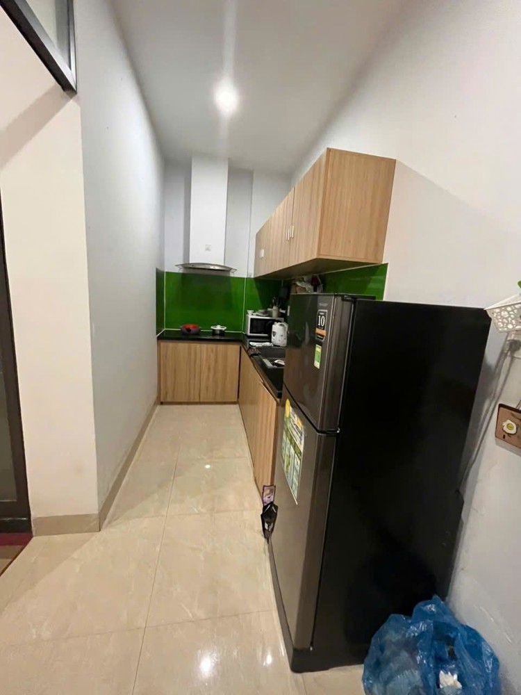 1010  Chính chủ cần bán toà căn hộ 6 tầng đường Man Thiện - 12 Phòng - Giá Đầu Tư