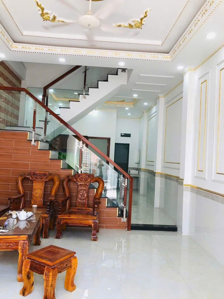 Bán nhà ĐẸP 3 Tầng Long Bình Tân,đường nhựa 2 ô tô,SHR hoàn công,giá rẻ