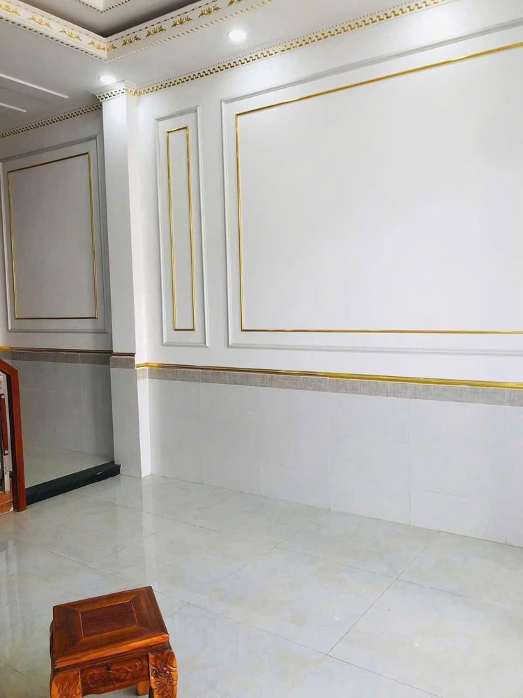 Bán nhà ĐẸP 3 Tầng Long Bình Tân,đường nhựa 2 ô tô,SHR hoàn công,giá rẻ