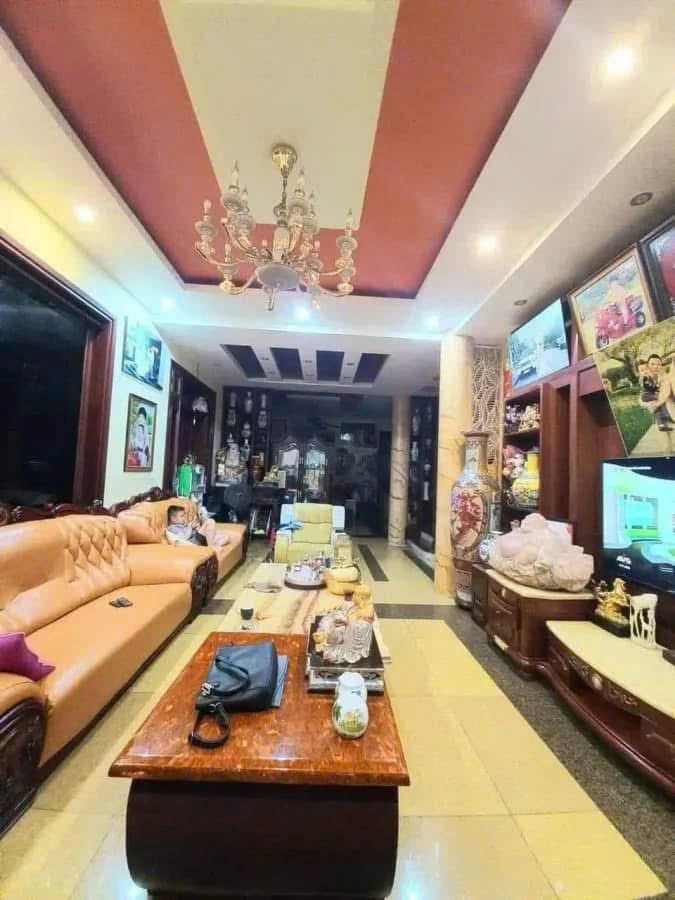 Siêu phẩm Dương Nội – Mặt tiền 16m siêu hiếm! 75m², 4 tầng, giá chỉ 8,9 tỷ – Đẹp từng centimet!