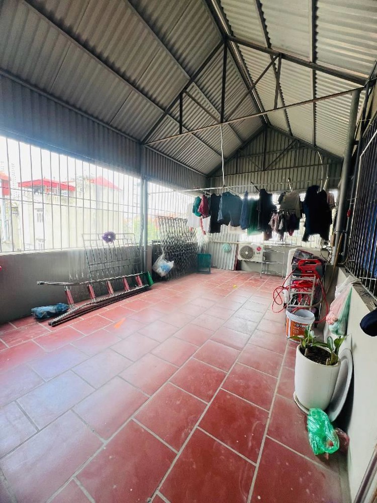 Bán nhà Hồ Tùng Mậu, 38m2, 5 tầng, gần Cầu Diễn, cách ô tô 1 nhà, giá 7,6 tỷ