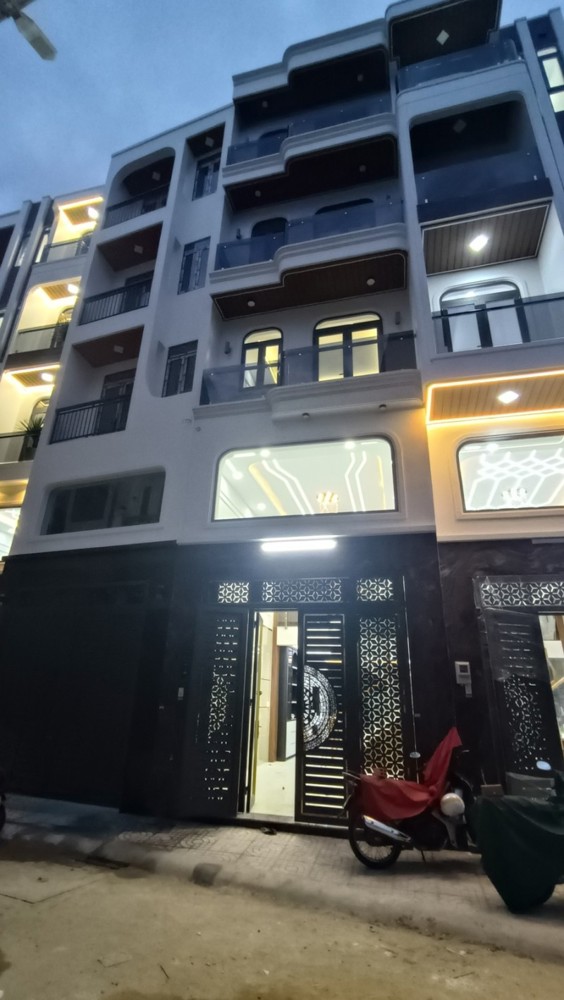 Nhà Mới Khu Phân Lô – 5 Tầng Ngay Trung Tâm Giáp Tên Lửa Tỉnh Lộ 10