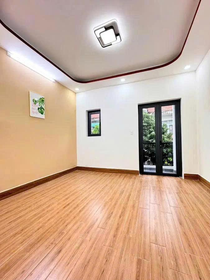 BÁN GẤP NHÀ,TRUNG TÂM - BÌNH TÂN  - HXH - 40M  - 2TẦNG - NHỈNH 4 TỶ