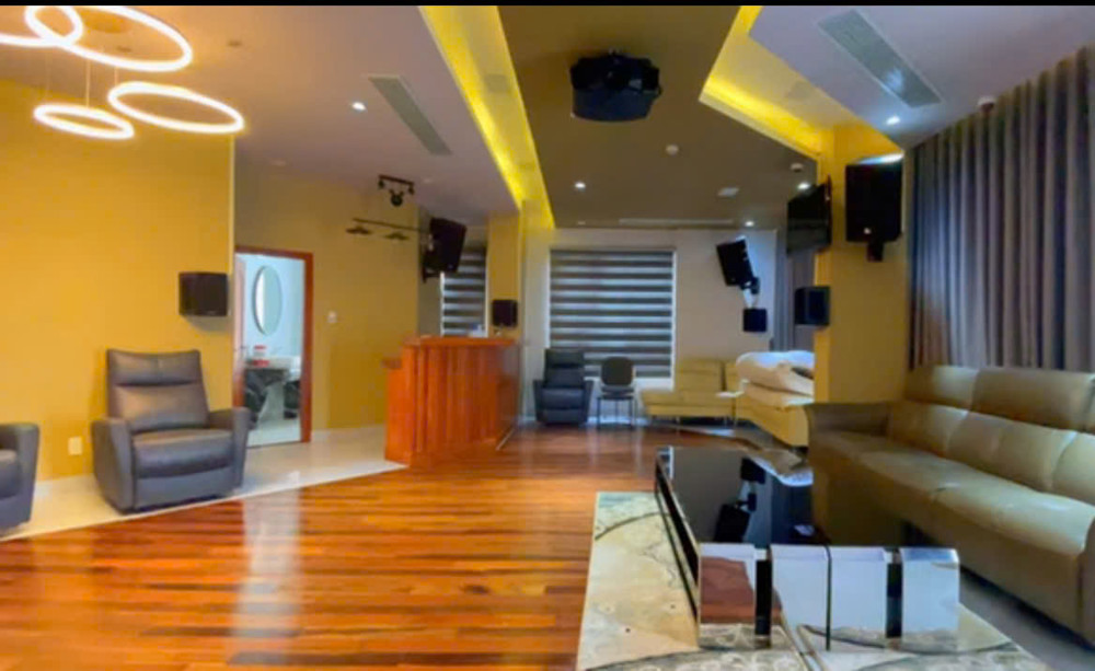 /-rose Bán Penthouse – Sky Villa Đảo Kim Cương tầng view đẹp tuyệt vời
