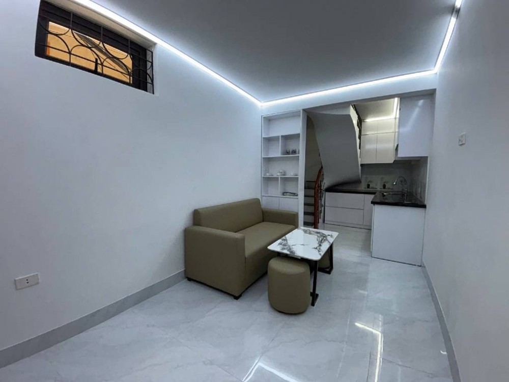 HOÀNG HOA THÁM DT 22M x5 TẦNG 6,6 TỶ LÔ GÓC,1 NHÀ RA MẶT NGÕ Ô TÔ,THOÁNG SÁNG