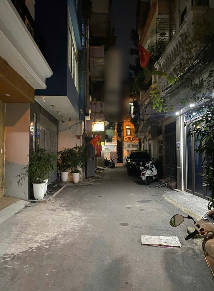 Bán nhà Hoàng Văn Thái - 55m MT 4,7m  5 tầng thang máy - Phân lô bàn cờ ô tô tránh