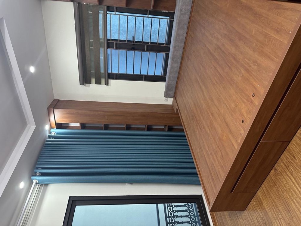Bán nhà mặt đường Tây Thăng Long, 44m2, 5 tầng, gần khu đô thị mới, giá 6,9 tỷ