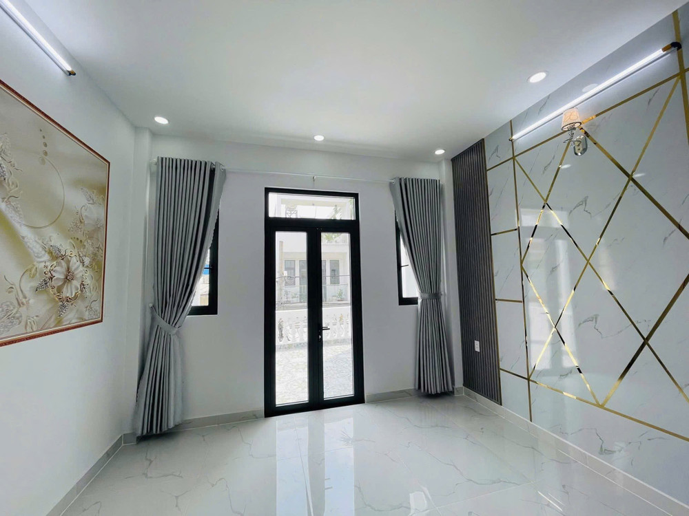 NHÀ 3 TẦNG  ĐẸP 4 X 25M – SHR LÊ THỊ RIÊNG - THỚI AN Q12– HẺM XE HƠI 5M THÔNG GẦN GV