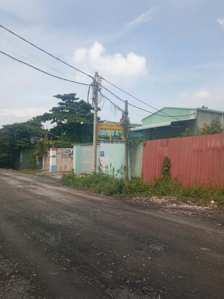 BÁN ĐẤT (23x92) MẶT TIỀN BỜ HỮU SÔNG SÀI GÒN – P. AN PHÚ ĐÔNG, Q.12
