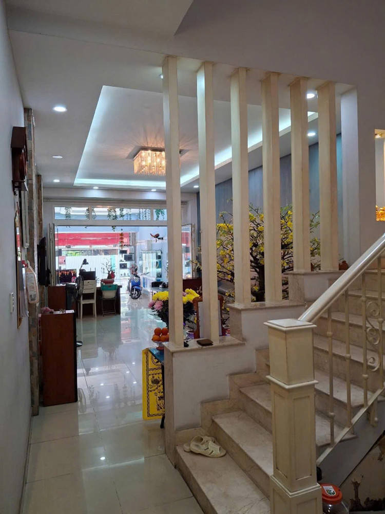 NHÀ 3 TẦNG (4.3x25) MT KHU VIP HIỆP THÀNH 13 – VIEW HỒ, GẦN TDTT Q12