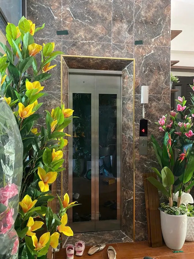 Bình Minh Garden Đức Giang 95 M2 X 5 Tầng Mặt tiền 5m,25.9 tỷ Long Biên.NHÀ 2 MẶT TIỀN TRƯỚC SAU