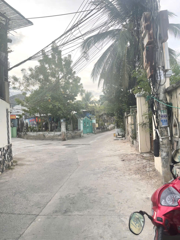 Bán lô đất 2 mặt tiền đường Hoà Trung – Bắc Nha Trang, cách biển chỉ 1km, giá chỉ 2.8 tỷ