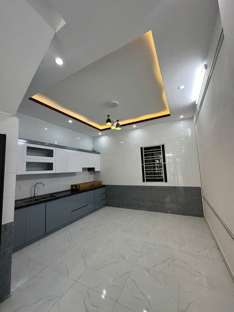 Nhà 4 tầng mặt đường Xuân Diệu – Hòa Nghĩa, Dương Kinh  Giá chỉ 2,3xx tỷ  ZALO 0567 222 555