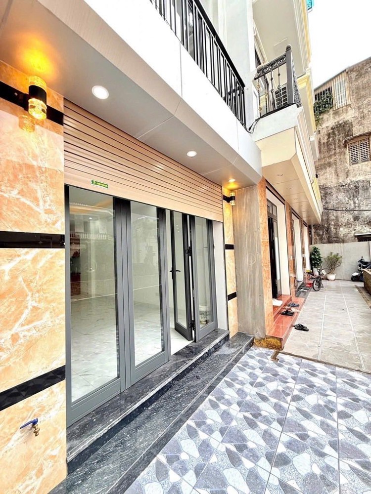 Khu đô thị Pháp Vân, Hoàng Mai, 33m, 5 tầng, 8.5 tỉ