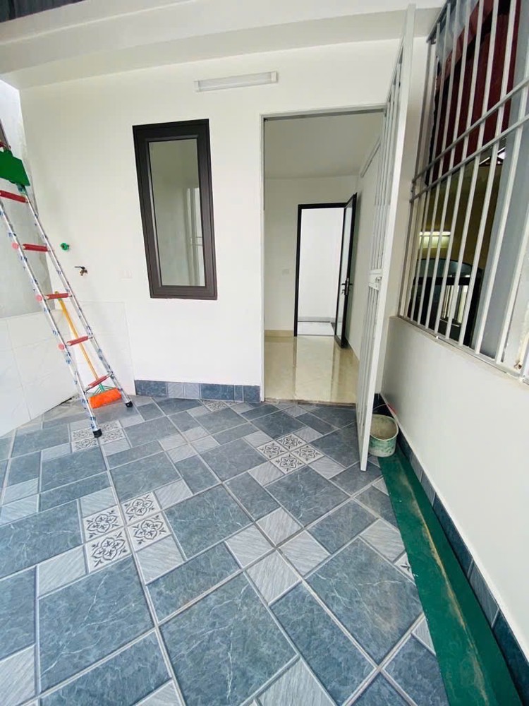 ĐỘI CẤN DT 25M x5 TẦNG NHÀ ĐẸP Ở NGAY,NỞ HẬU ĐẸP GIÁ 6 TỶ