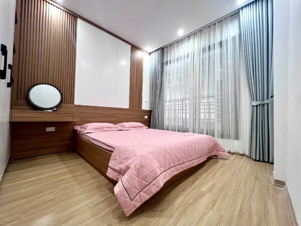 BÁN NHÀ THƯỢNG THANH LONG BIÊN,MỚI TINH-LÔ GÓC,54M, NHỈNH6 TỶ(TL)