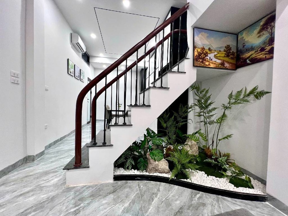 BÁN NHÀ THƯỢNG THANH LONG BIÊN,MỚI TINH-LÔ GÓC,54M, NHỈNH6 TỶ(TL)
