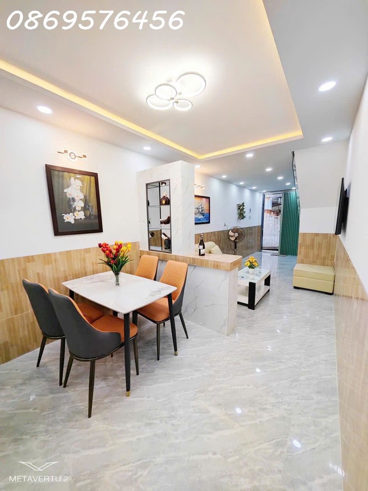 BÀN NHÀ GIÁ RẺ NGAY TRUNG TÂM TẠI KHÁNH HOÀ